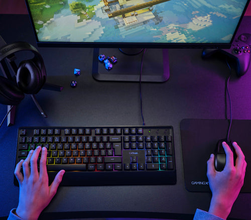 Trust GXT 792 Quadrox keyboard Mouse included Gaming USB QWERTY UK English Black Trust GXT 792 Quadrox keyboard Mouse included Gaming USB QWERTY UK English Black